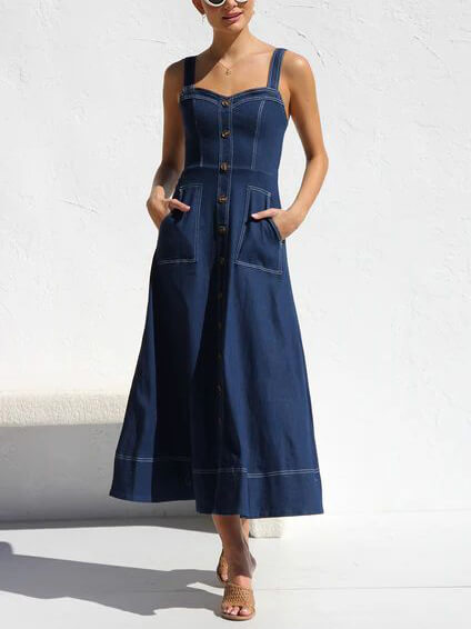 Leichtes Denim-Midi-Kleid mit Knopfdetails