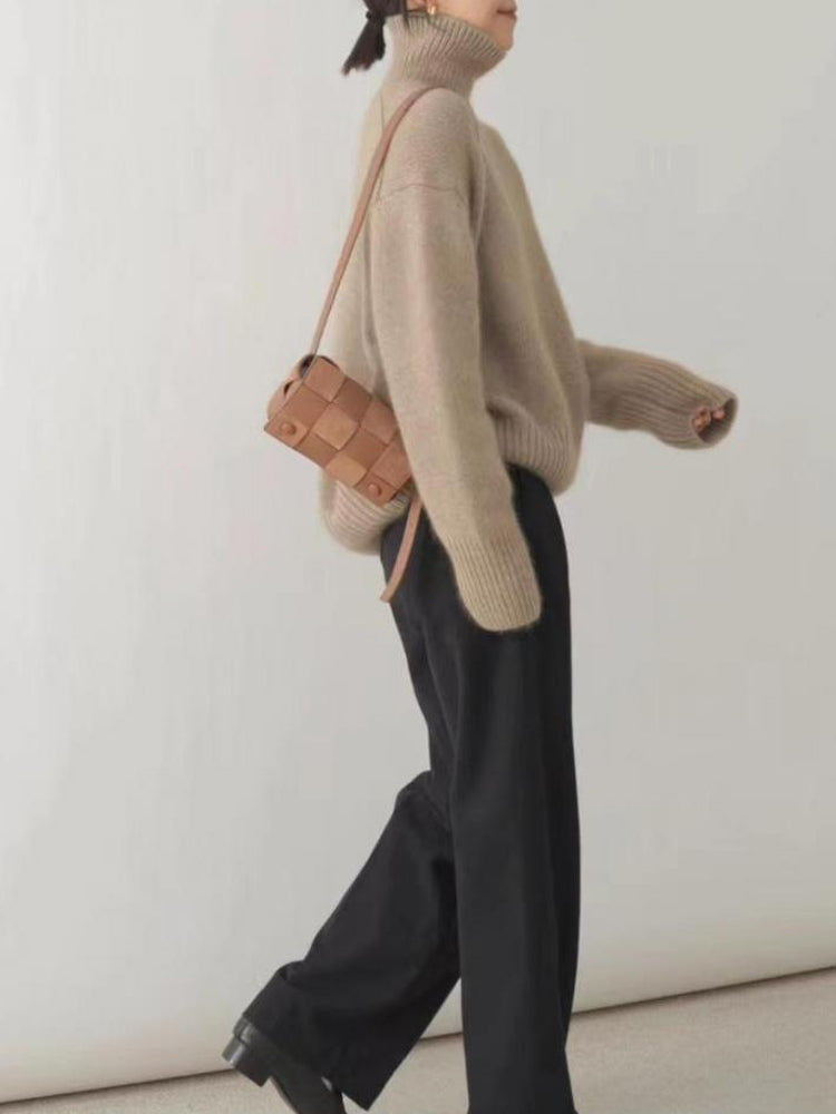 Stylischer Damen Pullover mit Rollkragen